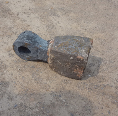 【供應山東廠家直銷PCK破碎機錘頭、板錘 可定做】價格,廠家,圖片,焊條,鄒平縣臨池礦山機械配件廠-